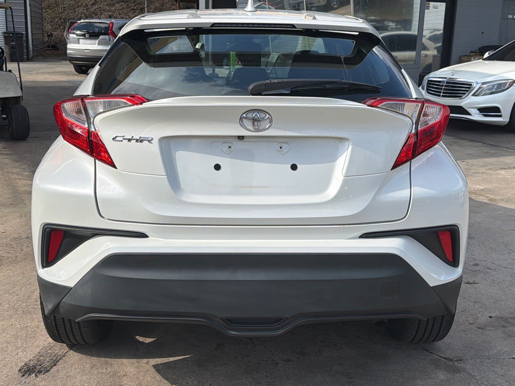 2018 Toyota C-HR Image 6