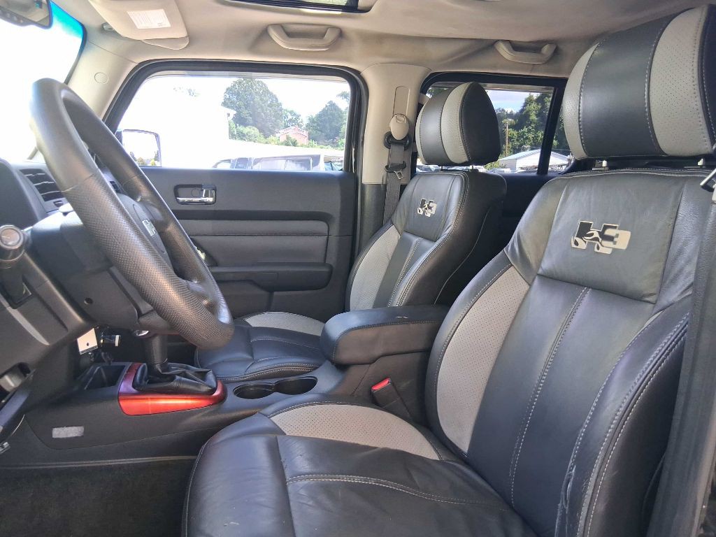 2007 HUMMER H3 Image 14