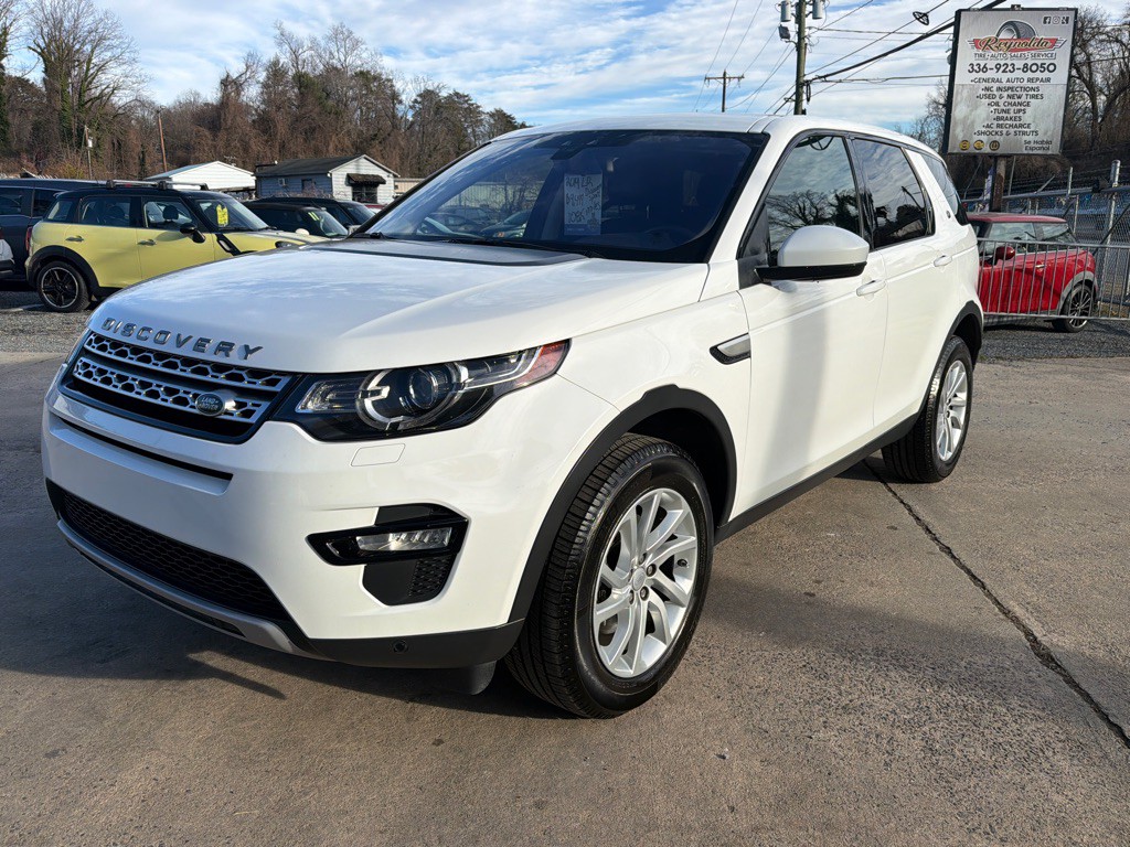 2019 Land Rover Discovery Sport Image 3