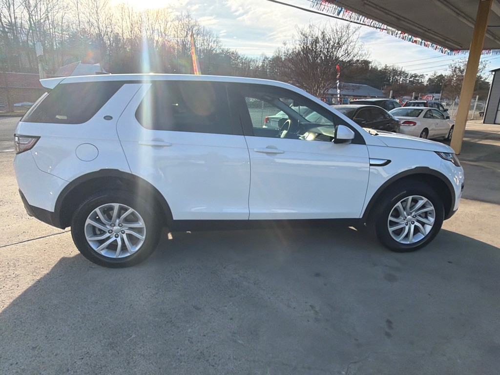 2019 Land Rover Discovery Sport Image 8