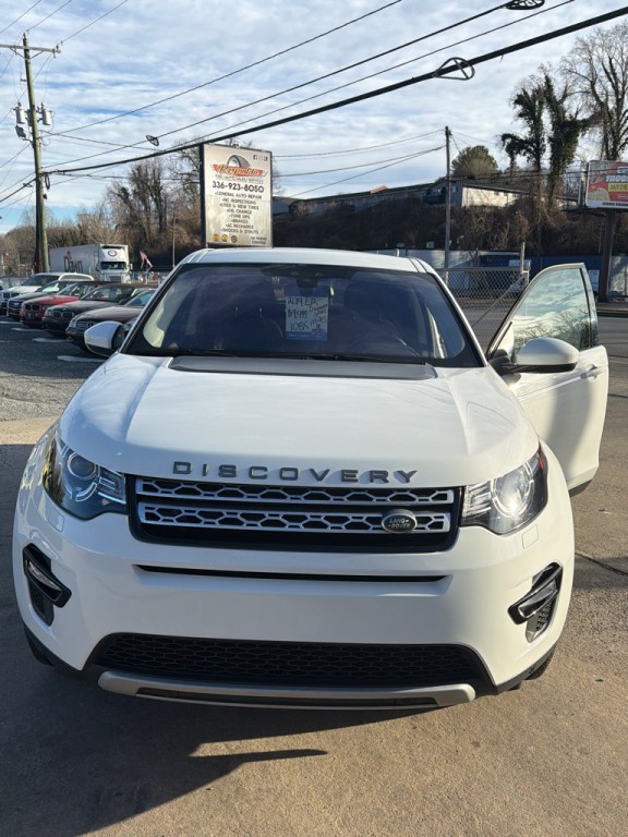 2019 Land Rover Discovery Sport Image 21