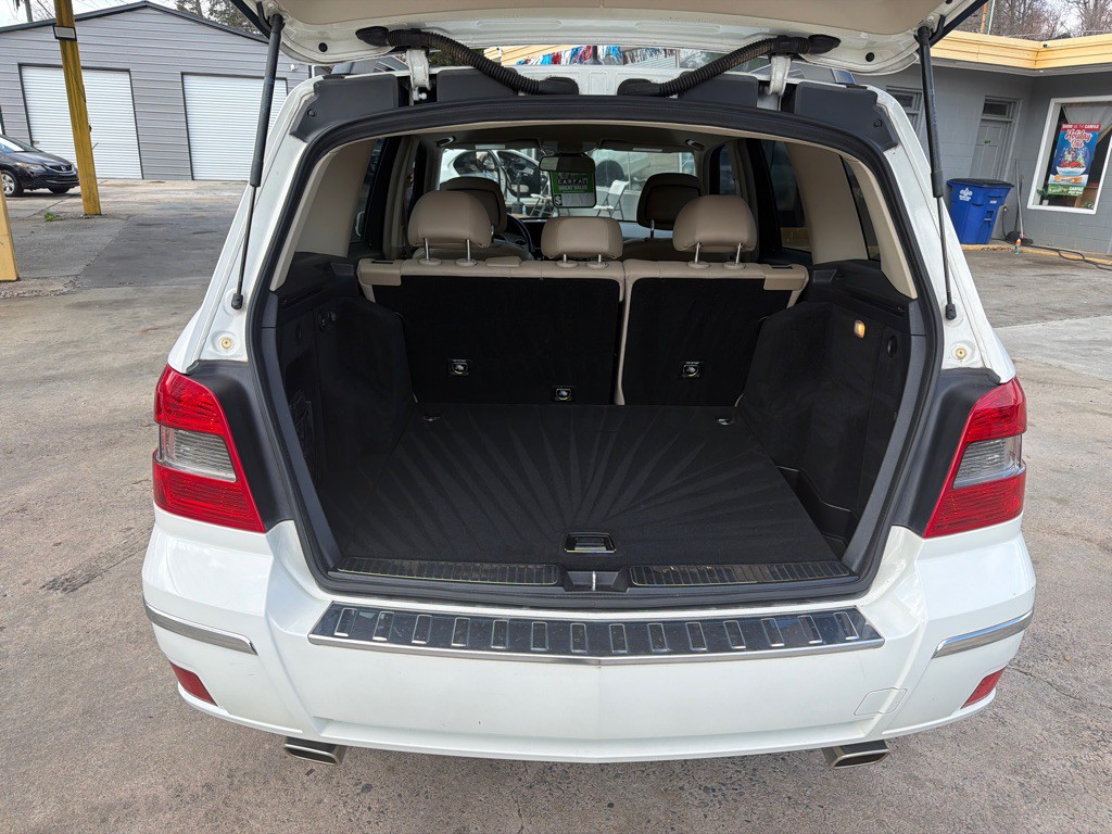 2011 Mercedes-Benz GLK-Class Image 9