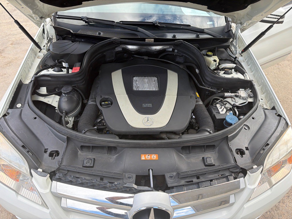 2011 Mercedes-Benz GLK-Class Image 17