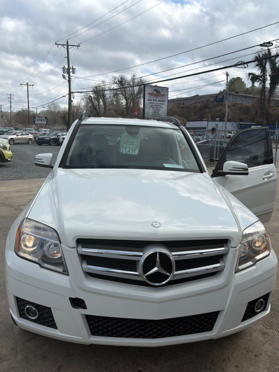 2011 Mercedes-Benz GLK-Class Image 18