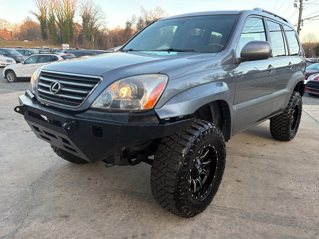 2003 Lexus GX 470 Image 3