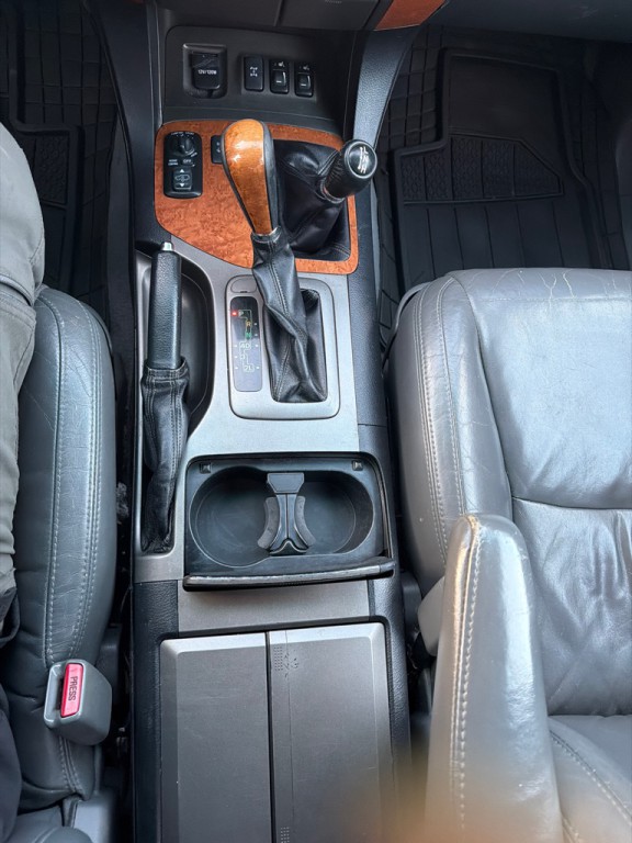 2003 Lexus GX 470 Image 17