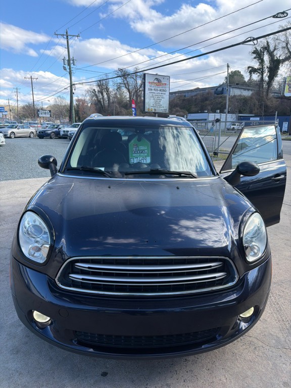 2015 MINI Cooper Image 19