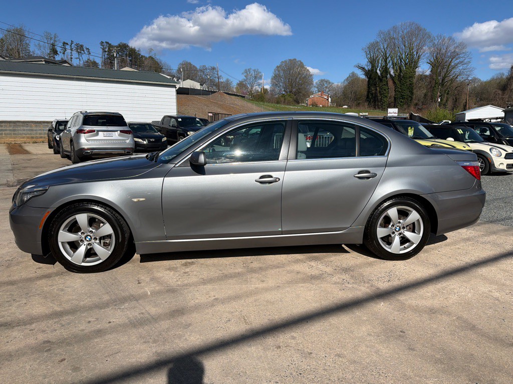 2008 BMW 5 Series Image 4