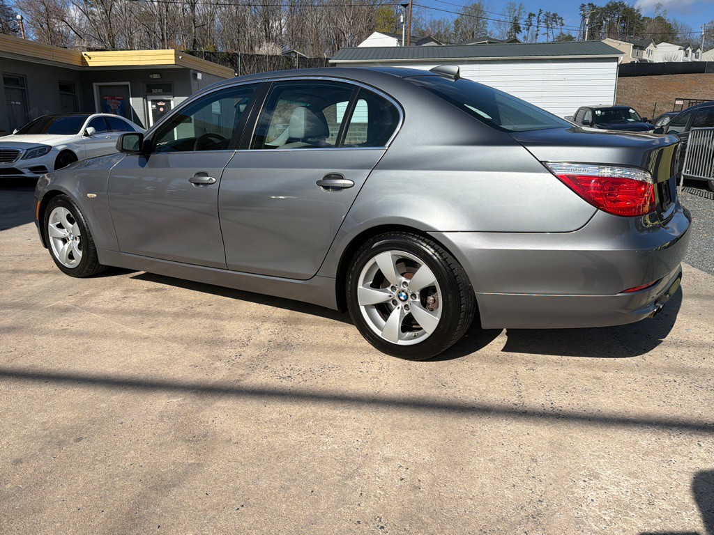 2008 BMW 5 Series Image 5