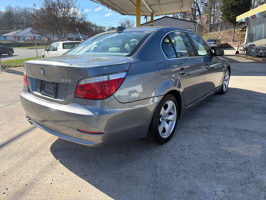 2008 BMW 5 Series Image 7