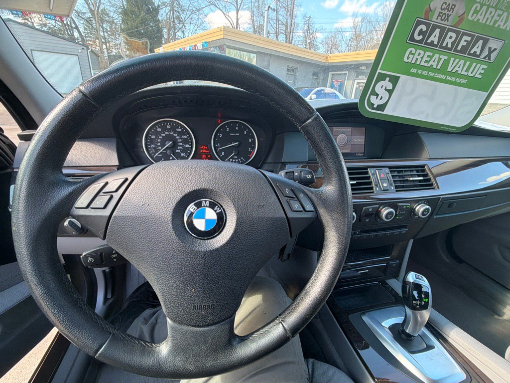 2008 BMW 5 Series Image 14