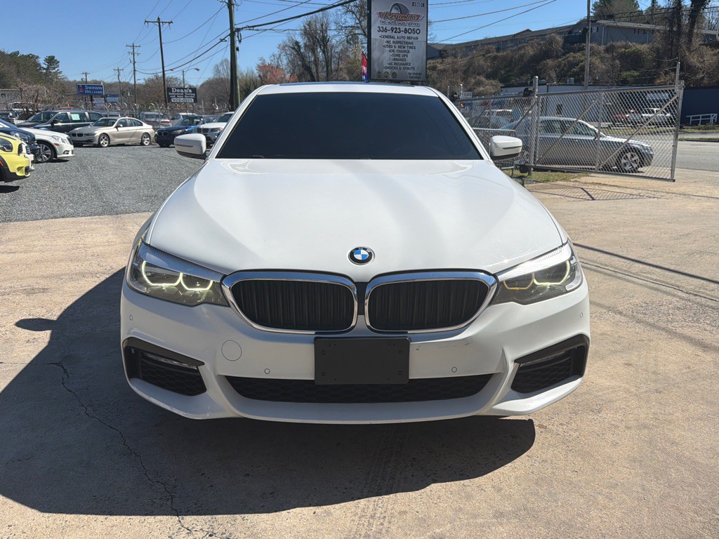 2017 BMW 5 Series Image 2