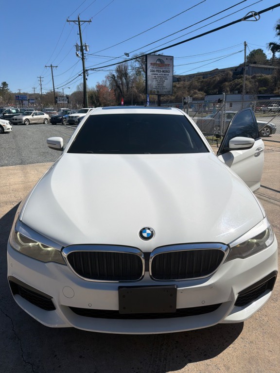 2017 BMW 5 Series Image 22