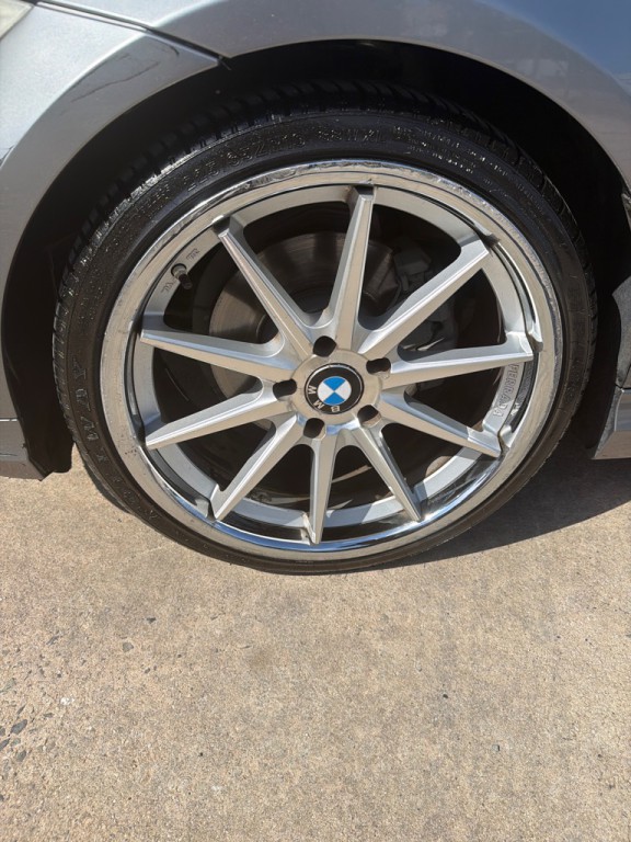 2009 BMW 3 Series Image 9