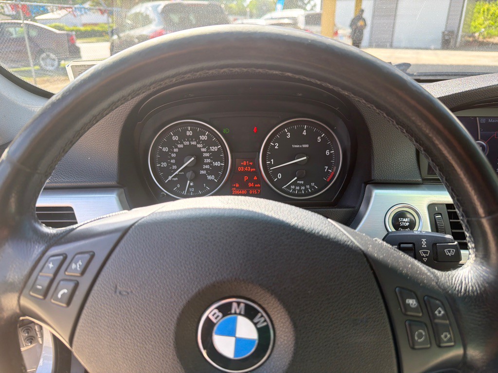 2009 BMW 3 Series Image 12