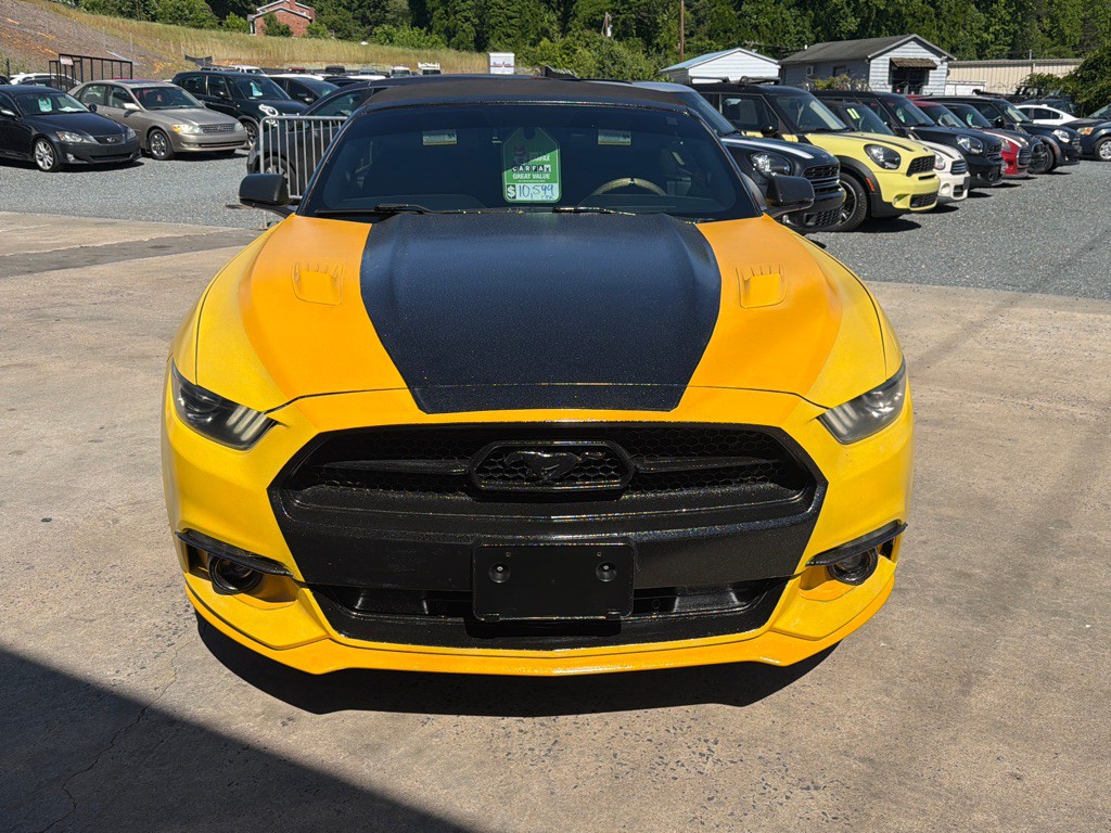 2015 Ford Mustang Image 2