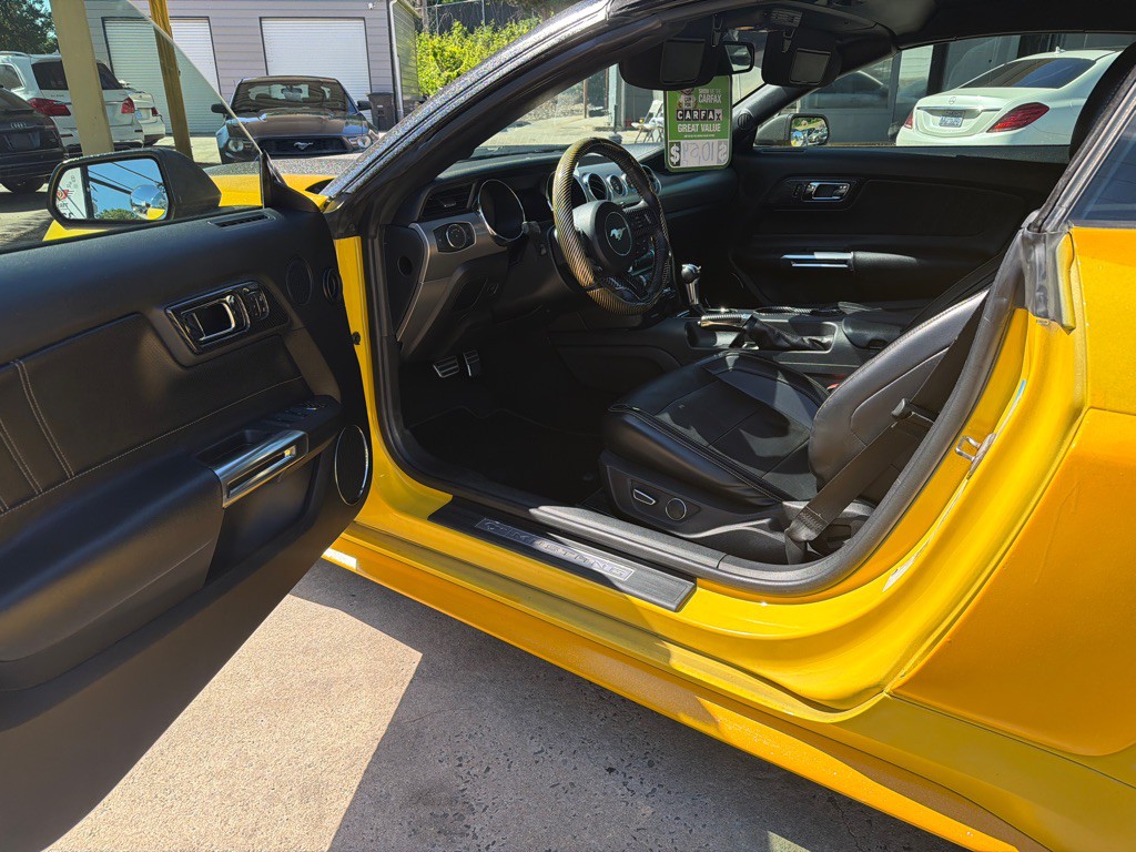 2015 Ford Mustang Image 10