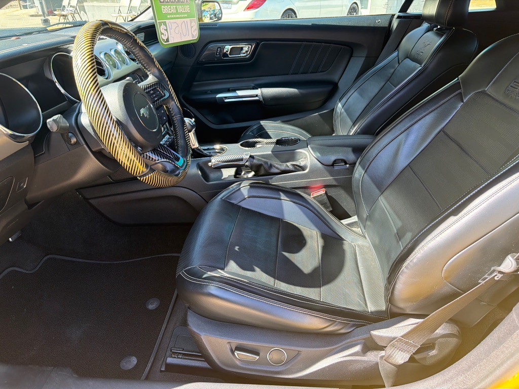 2015 Ford Mustang Image 11