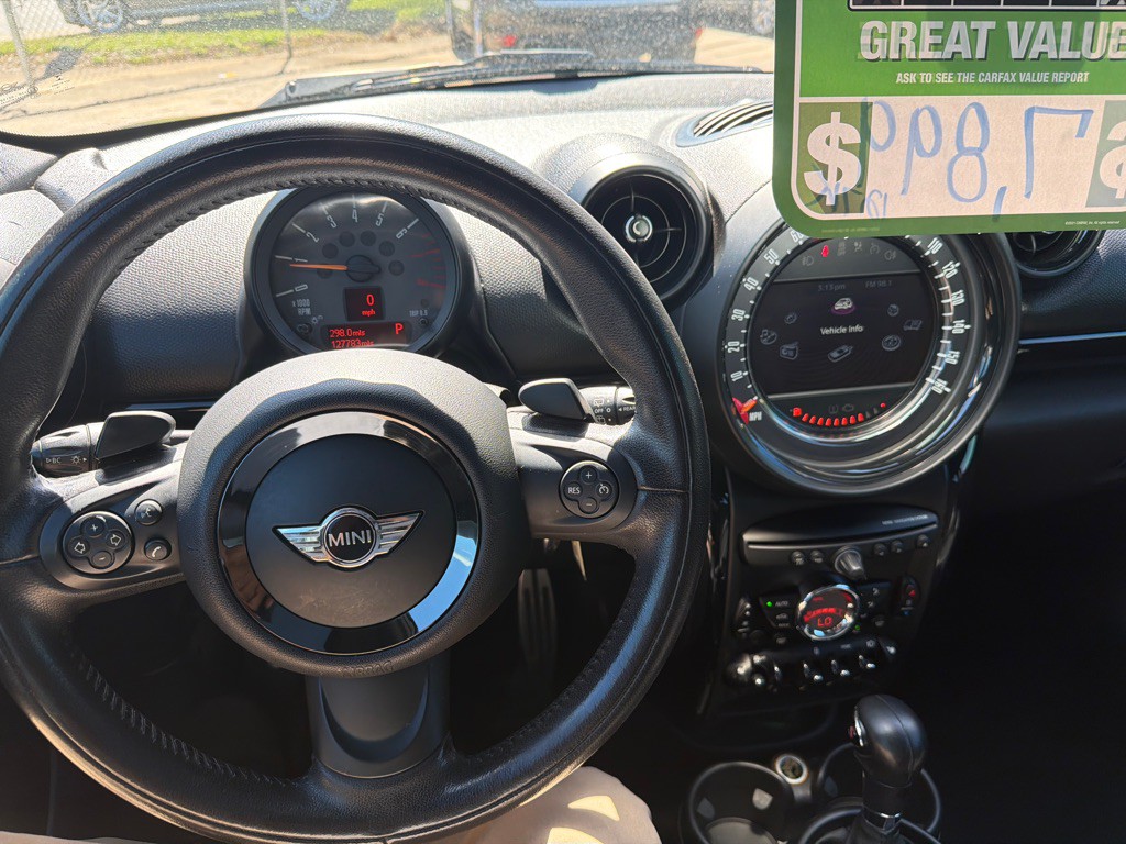 2016 MINI Cooper Image 11
