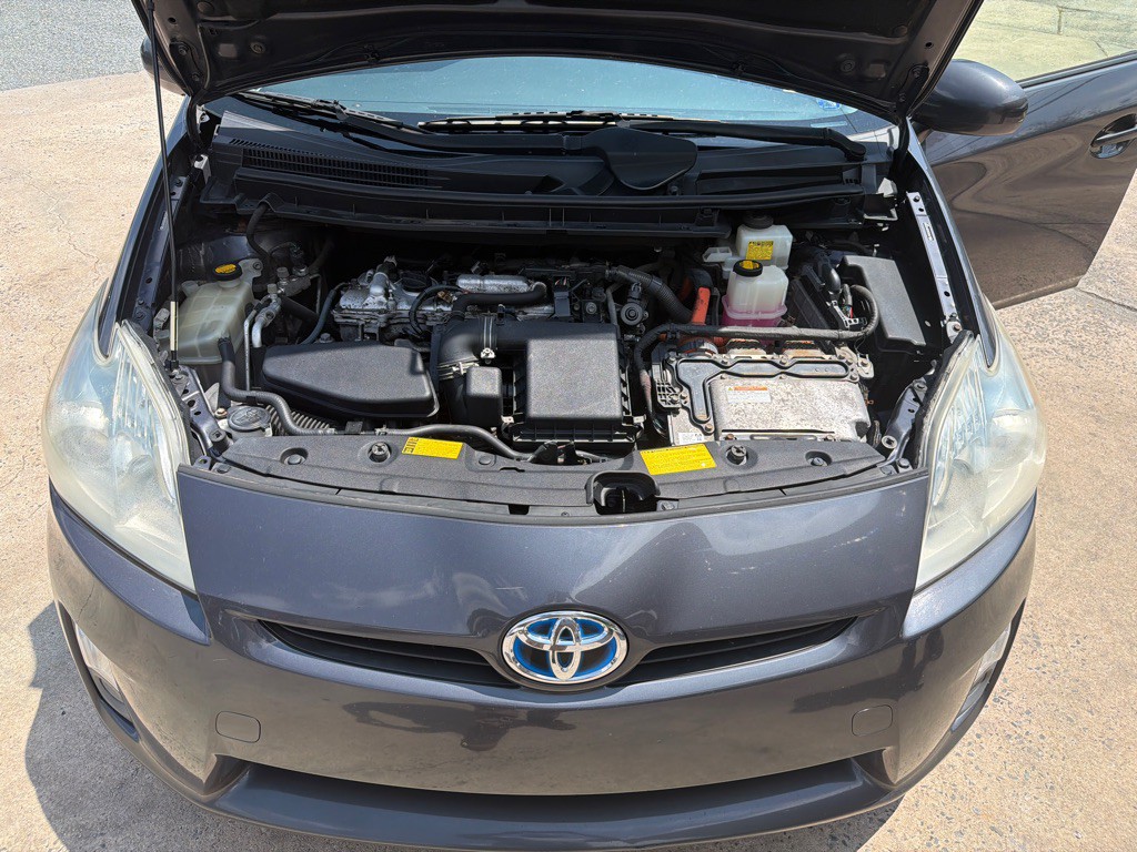 2011 Toyota Prius Image 17