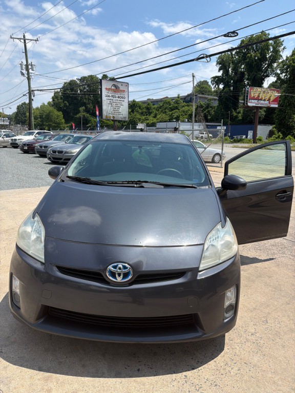2011 Toyota Prius Image 18