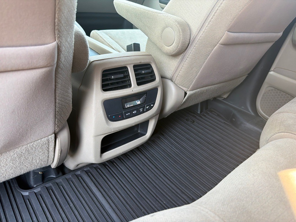2016 Honda Pilot Image 14