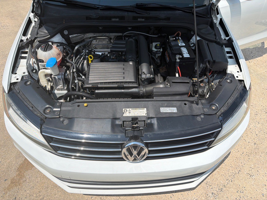 2017 Volkswagen Jetta Image 16