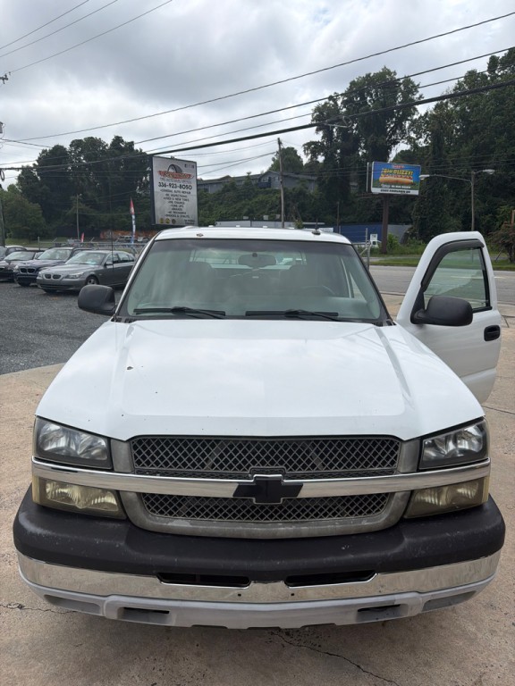 2005 Chevrolet Avalanche Image 18