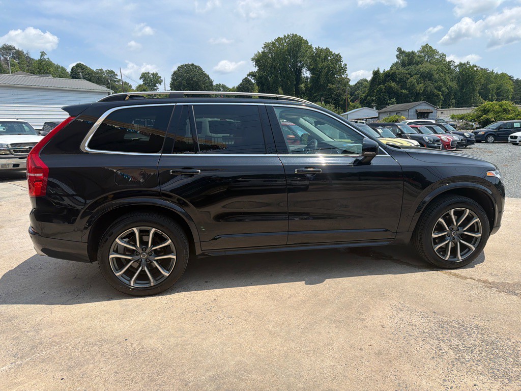 2018 Volvo XC90 Image 8