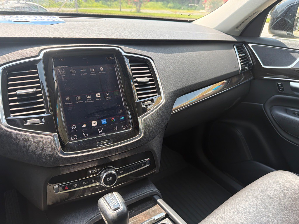 2018 Volvo XC90 Image 18