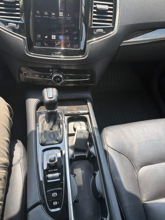 2018 Volvo XC90 Image 19