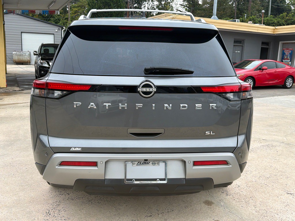 2023 Nissan Pathfinder Image 6