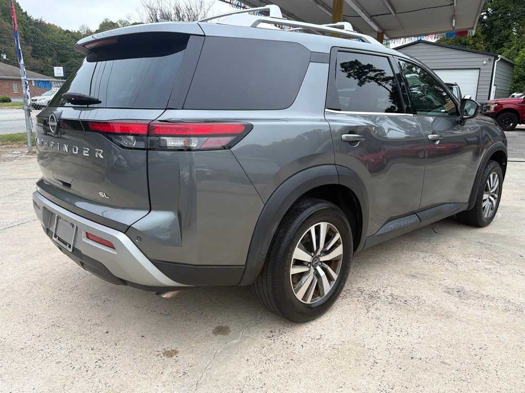 2023 Nissan Pathfinder Image 7