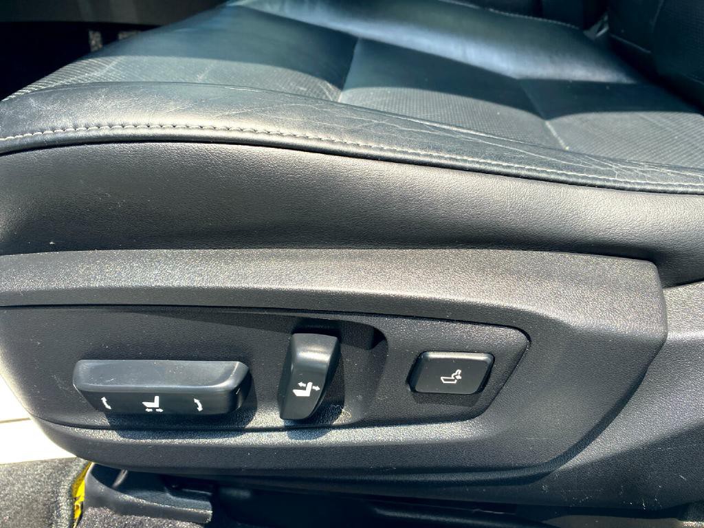 2014 Lexus ES 350 Image 8