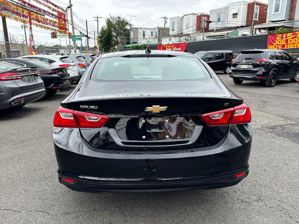 2023 Chevrolet Malibu Image 4