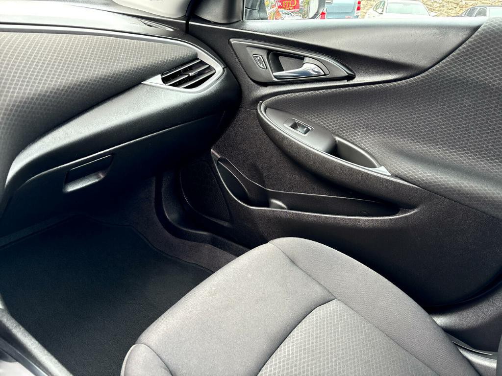 2023 Chevrolet Malibu Image 16