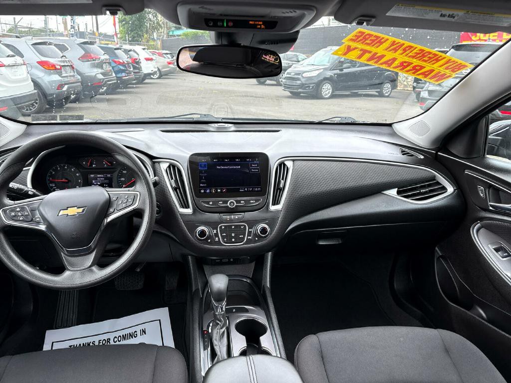 2023 Chevrolet Malibu Image 19