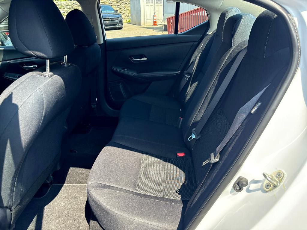 2020 Nissan Sentra Image 16