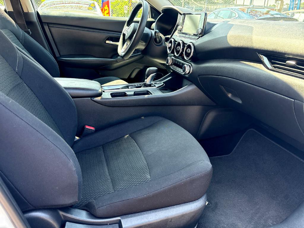 2020 Nissan Sentra Image 23