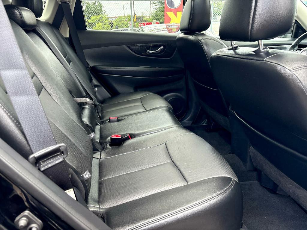 2017 Nissan Rogue Image 20