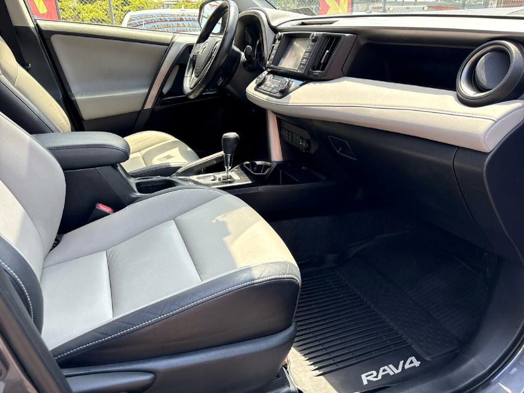 2016 Toyota Rav4 Image 24