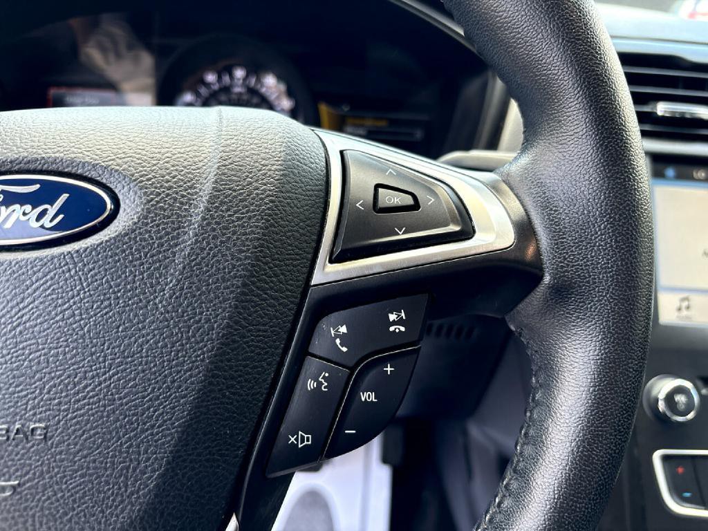 2018 Ford Fusion Image 11