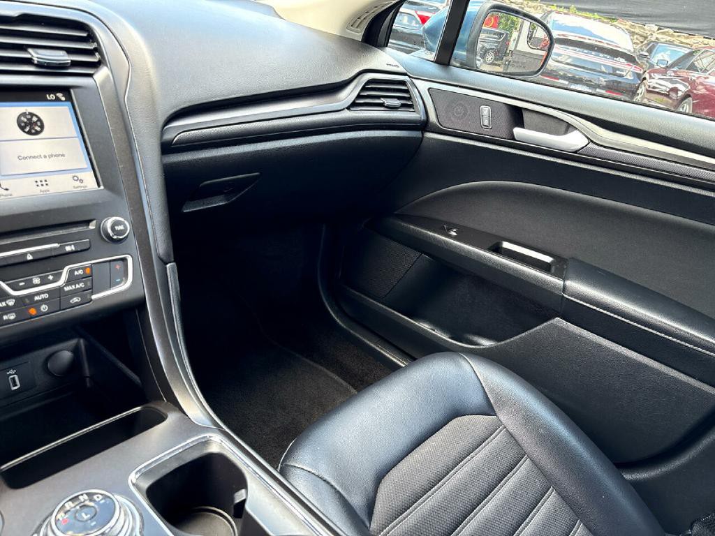 2018 Ford Fusion Image 15