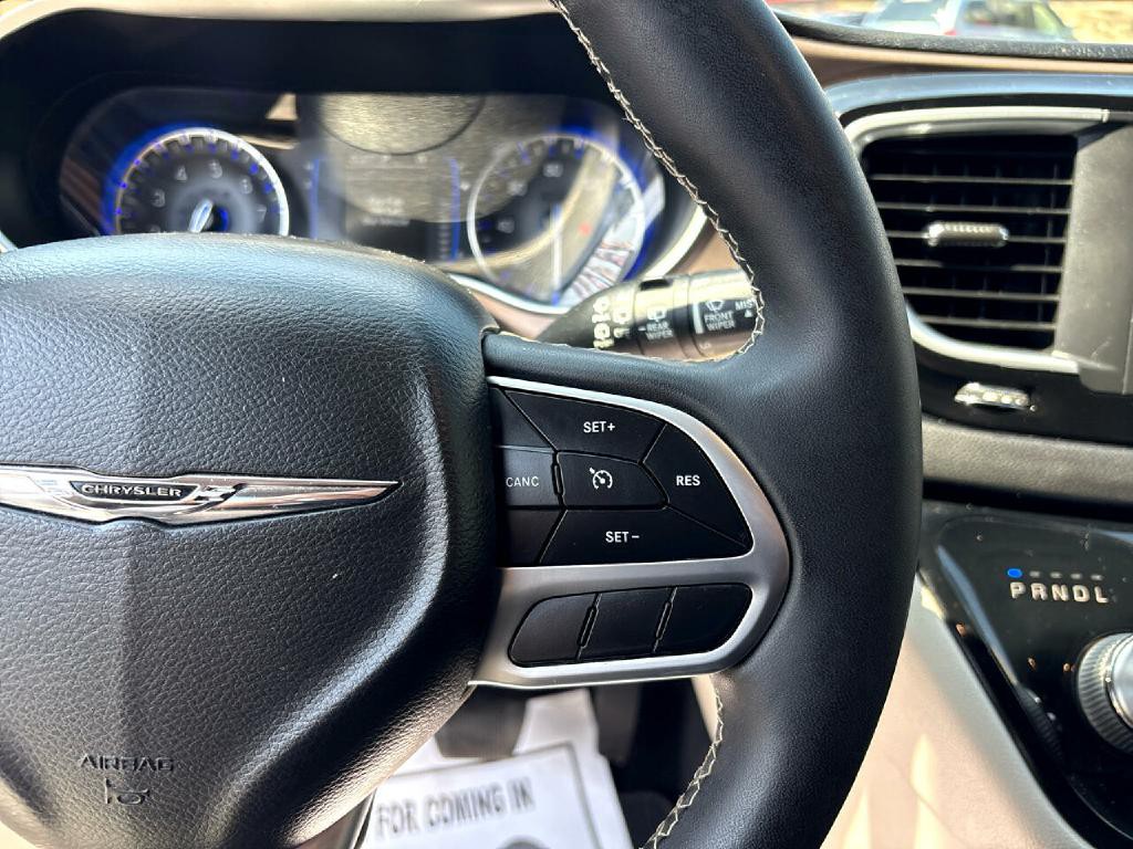 2022 Chrysler Voyager Image 11