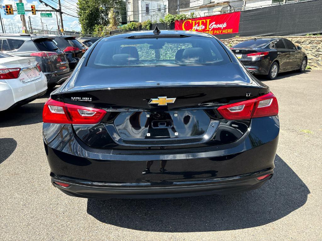 2023 Chevrolet Malibu Image 5