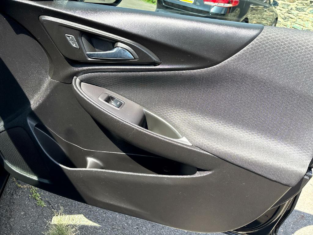 2023 Chevrolet Malibu Image 18