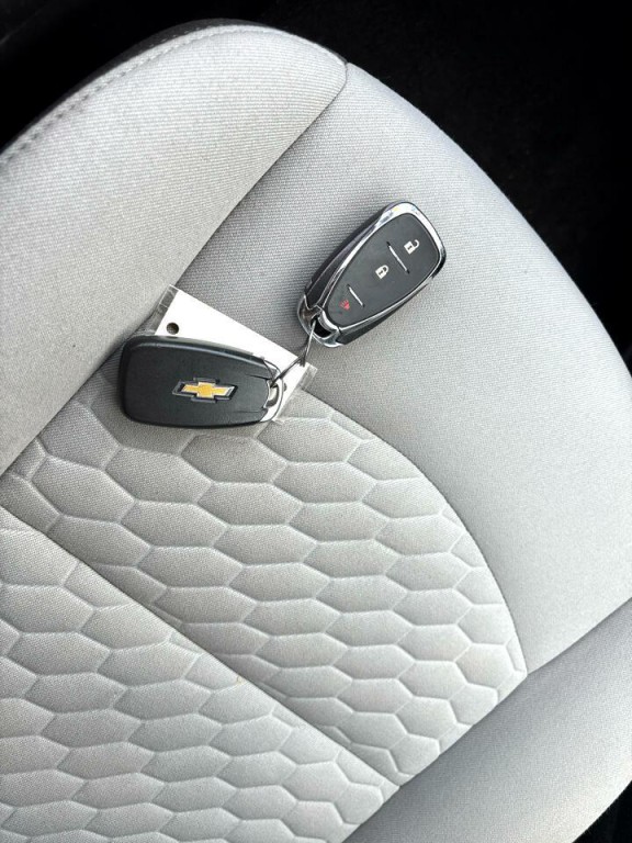 2020 Chevrolet Equinox Image 12