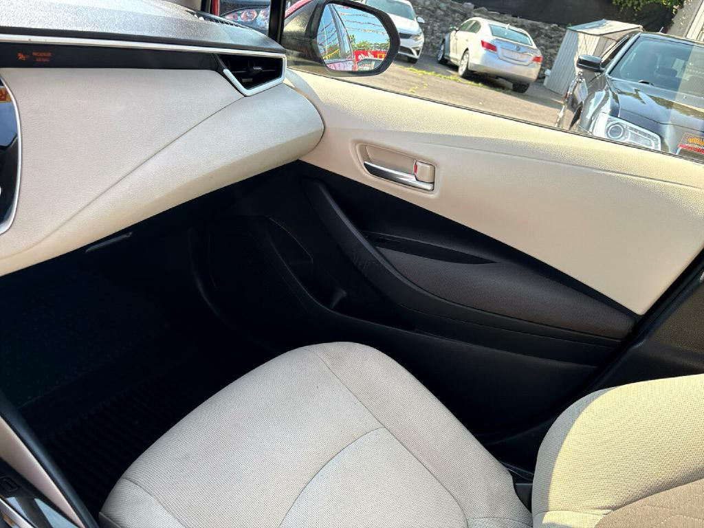 2020 Toyota Corolla Image 12