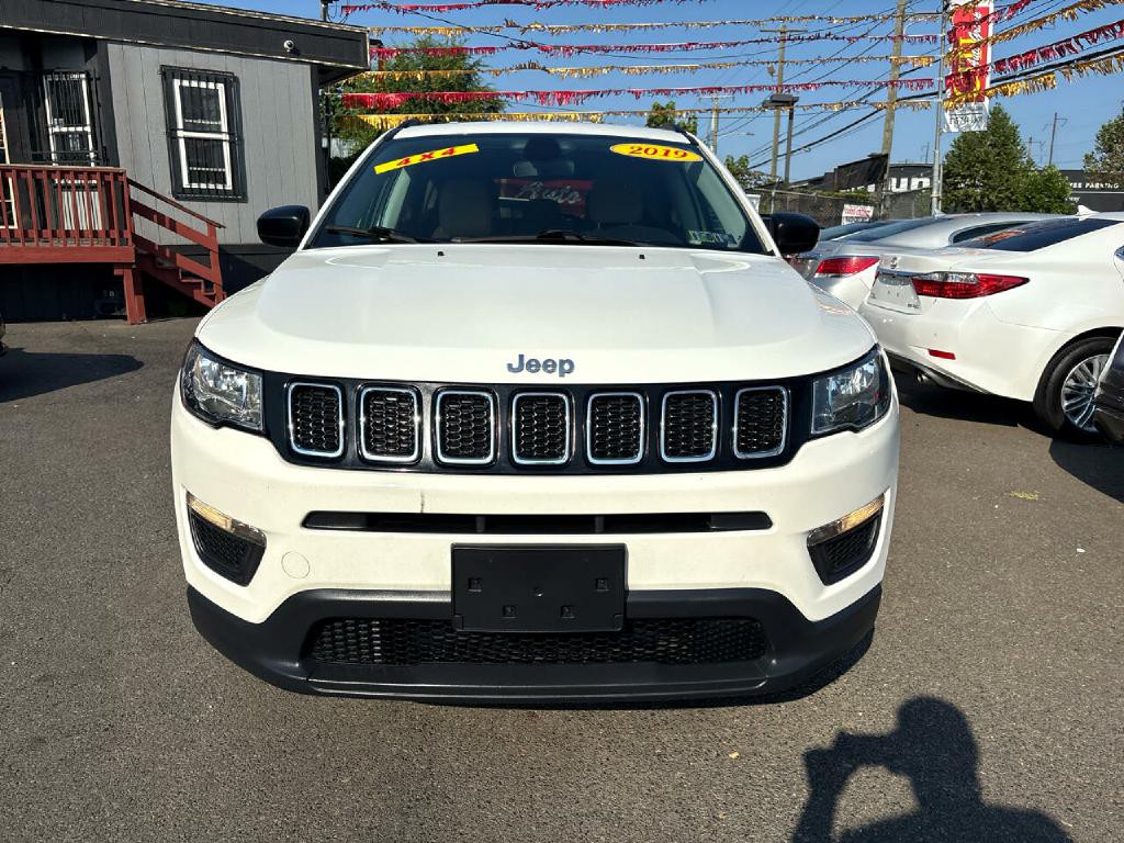 2019 Jeep Compass Image 2