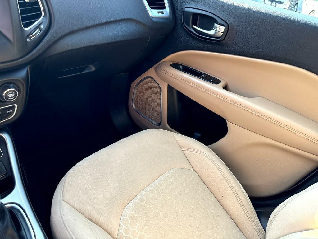 2019 Jeep Compass Image 13